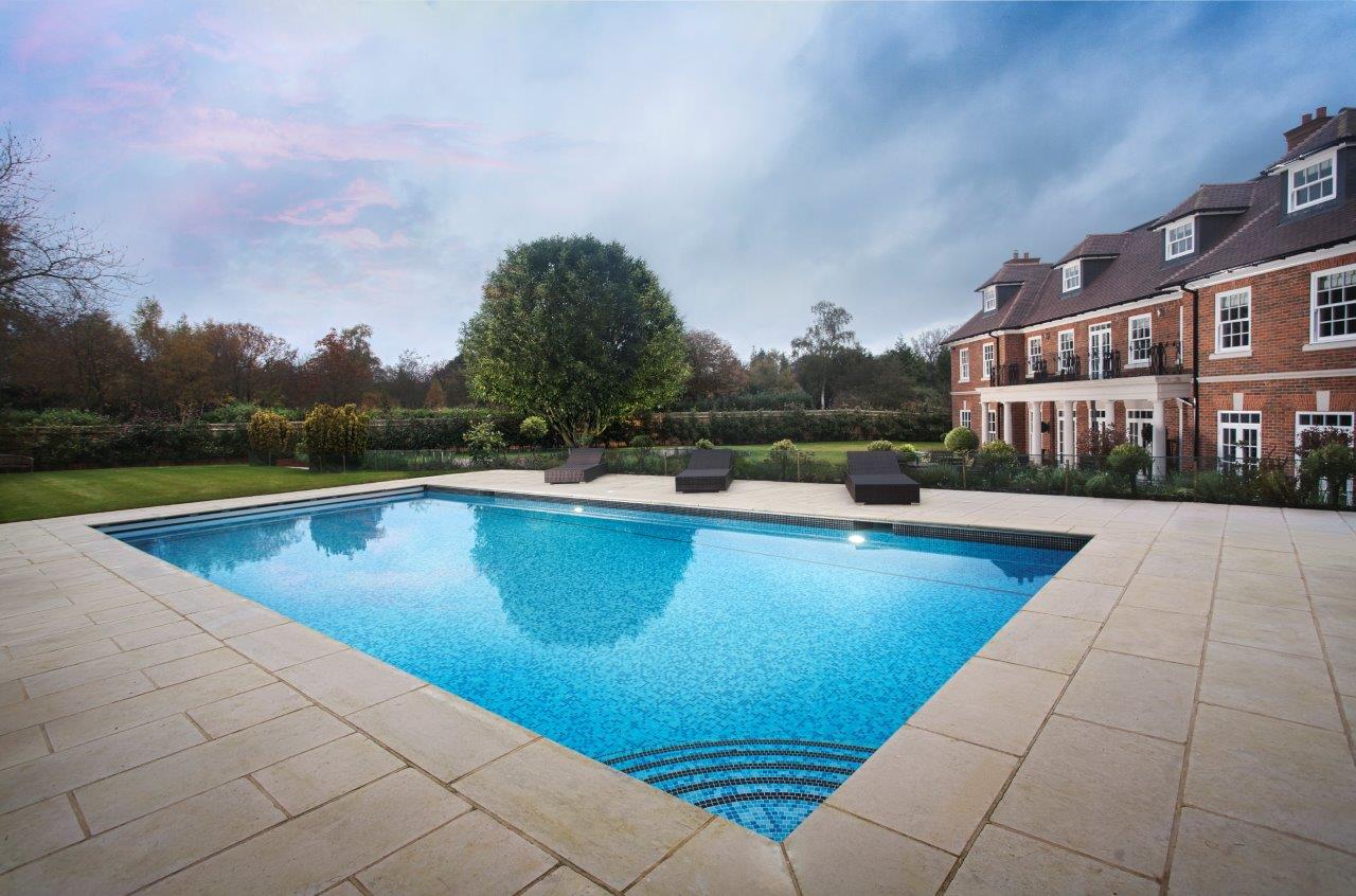 Premium Swimming Pool Construction