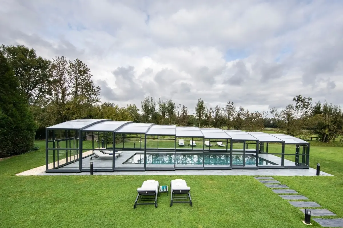 Telescopic Pool Enclosures