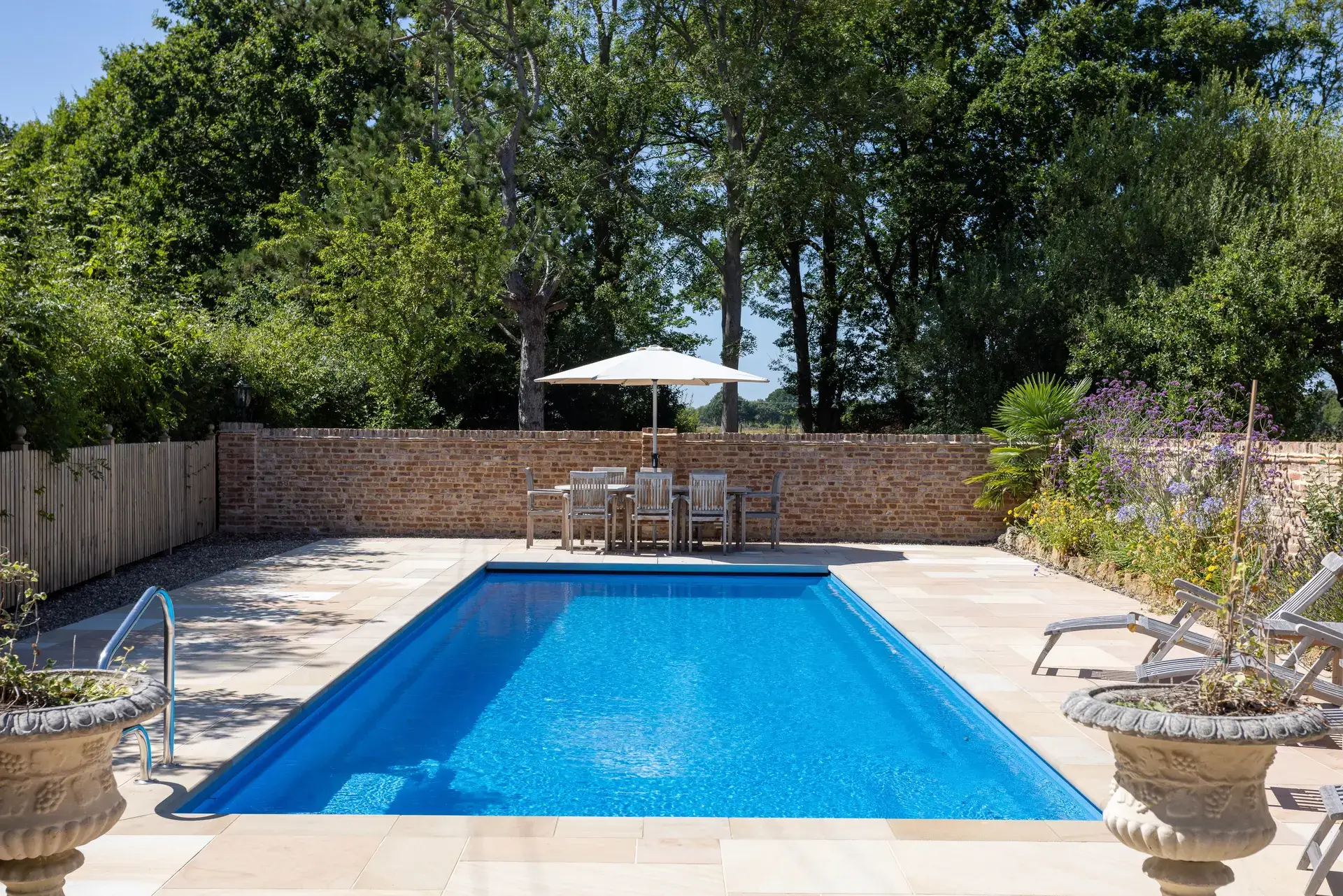 Tuesnoad Pool