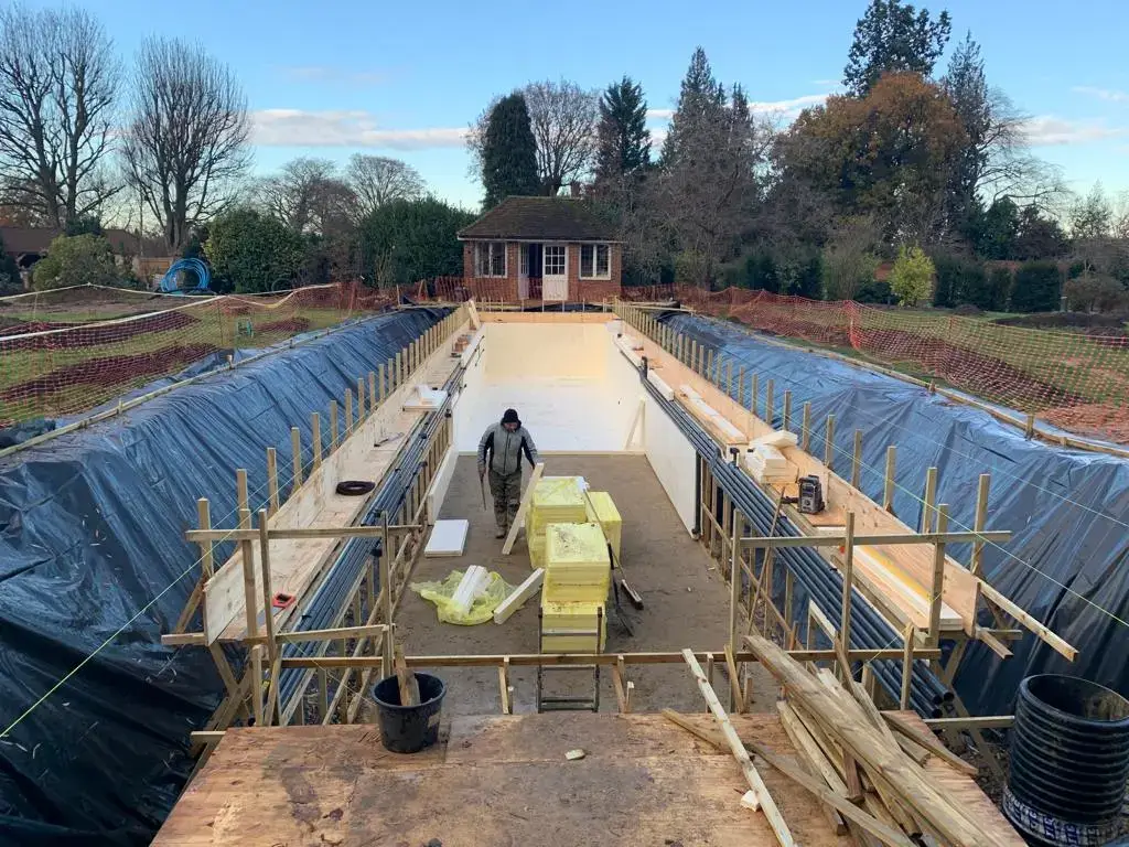 XL Pools Swimming Pool Construct